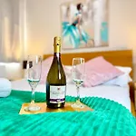 Horizon House, Stunning 2-Bedroom Flat 1, Parking, Netflix, Oxford