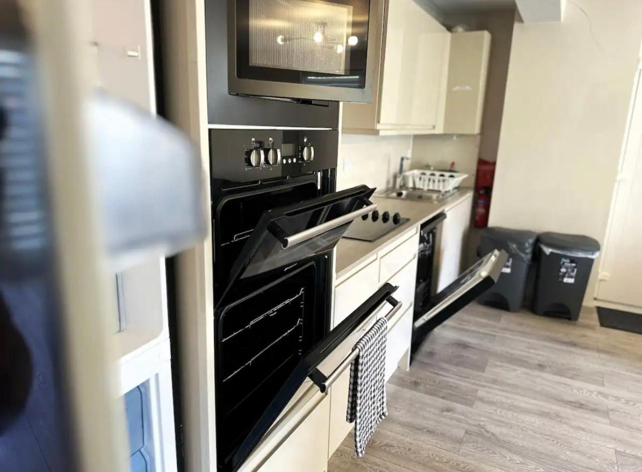 Apartamento Horizon House, Stunning 2-bedroom Flat 1, Parking, Netflix,