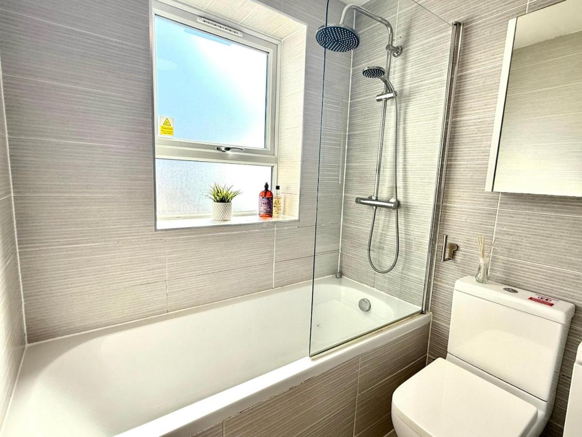 Horizon House, Stunning 2-bedroom Flat 1, Parking, Netflix, Apartamento
