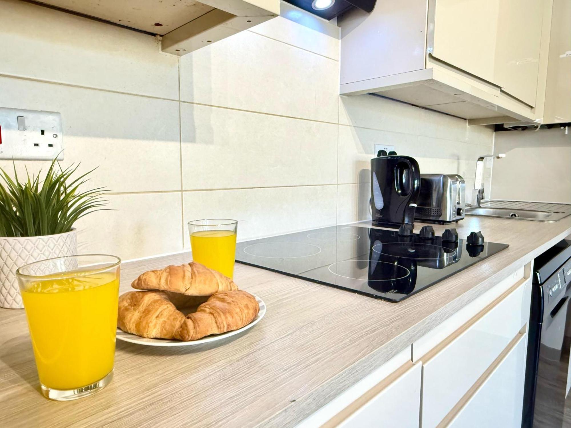 Apartamento Horizon House, Stunning 2-bedroom Flat 1, Parking, Netflix, *