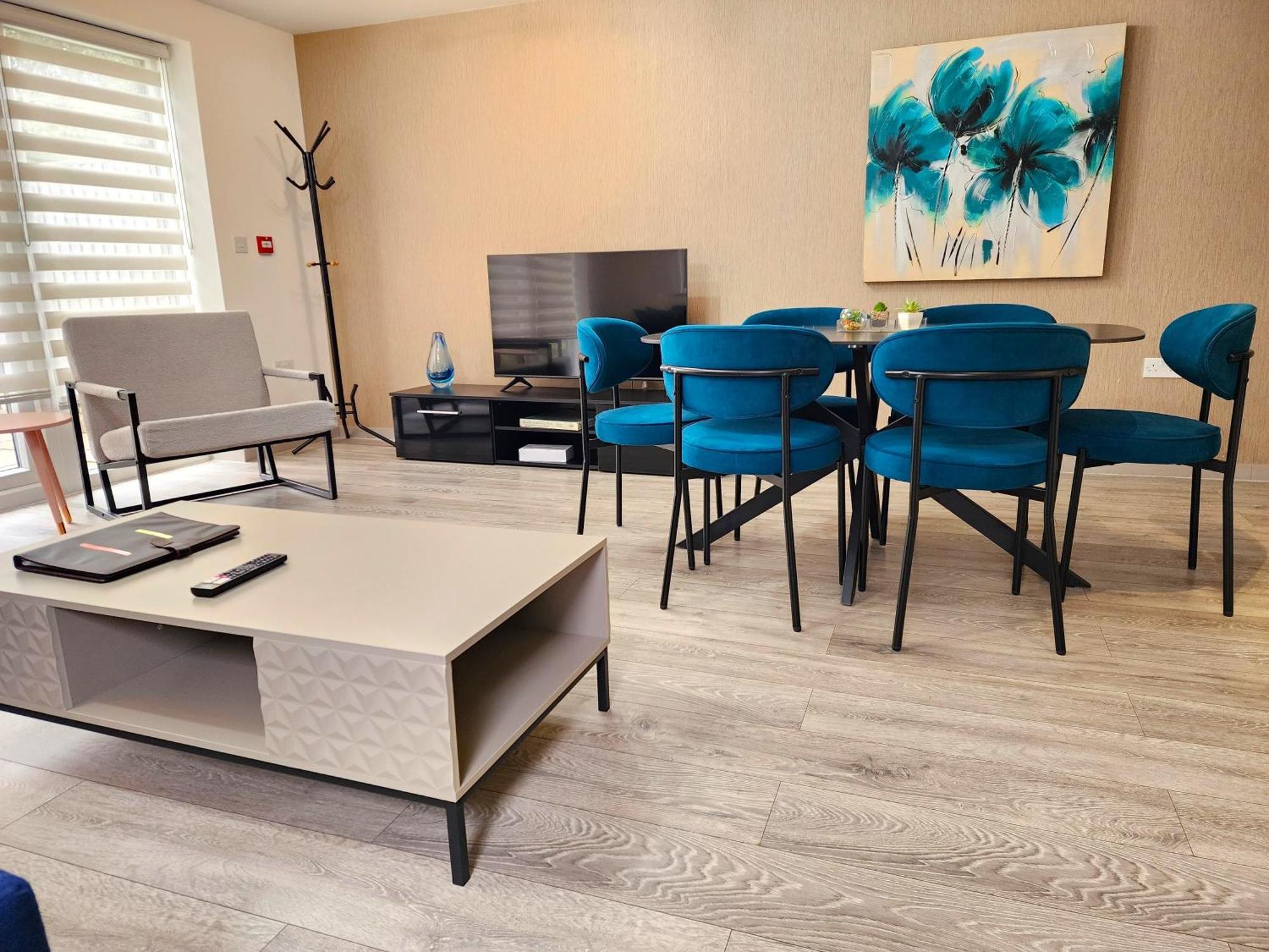Horizon House, Stunning 2-bedroom Flat 1, Parking, Netflix, Appartamento